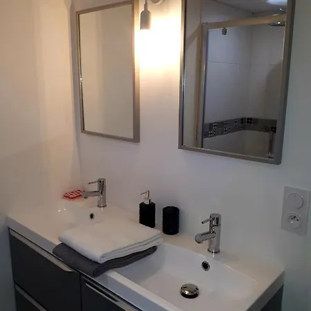 Apartment Futuroscope 40m2 A 7 Min Du Parc *